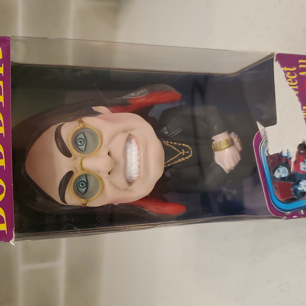 The Osbourne Family Ozzy Osbourne Bobber Bobblehead Figure 2002 - Picture 2 of 9